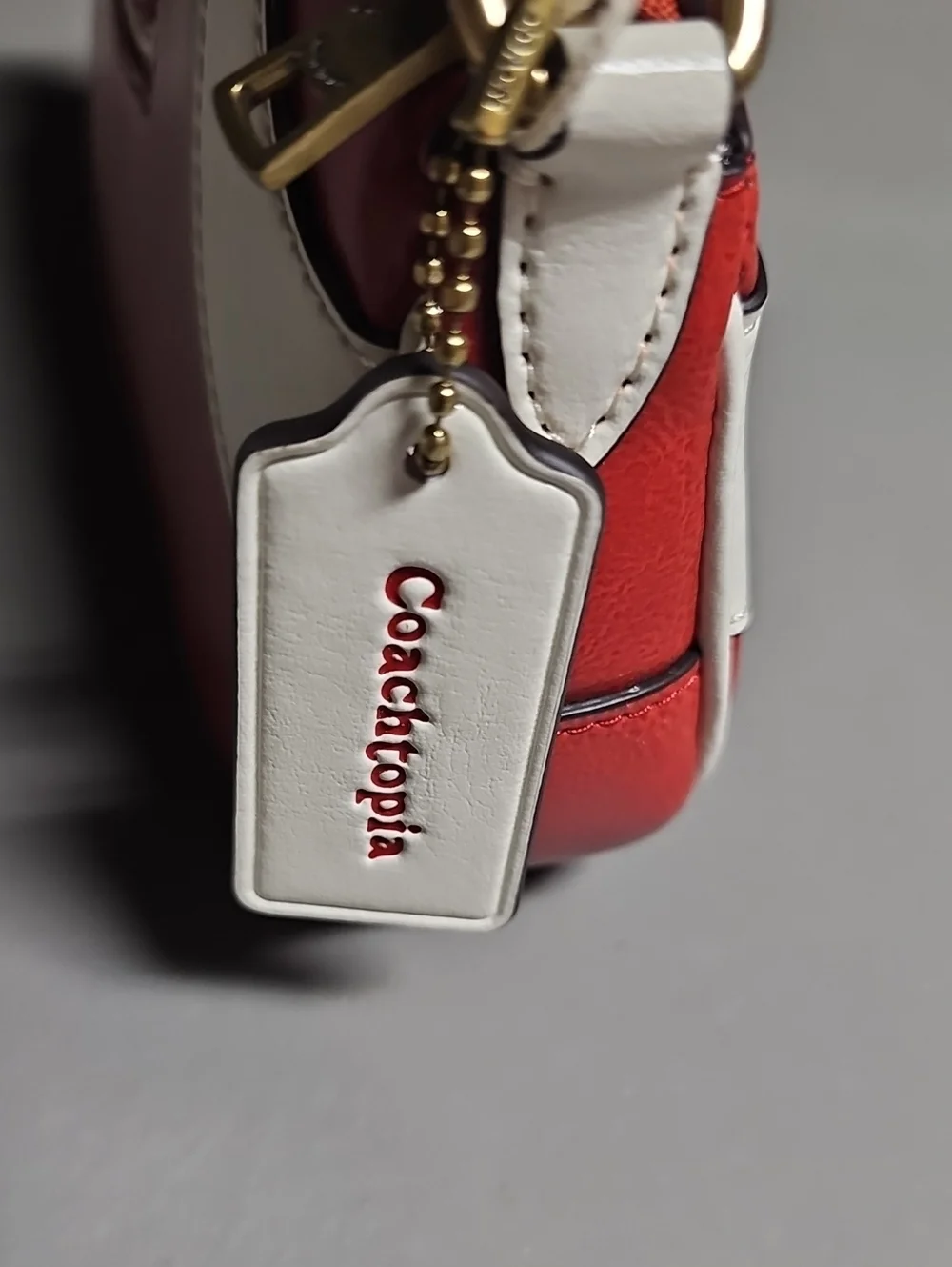 Coach CFB01 Coachtopia Bowling Small Shoulder Bag Red White Stripe Leather